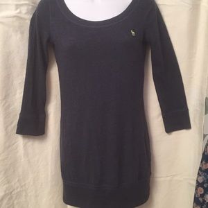 ABERCROMBIE AND FITCH TOP